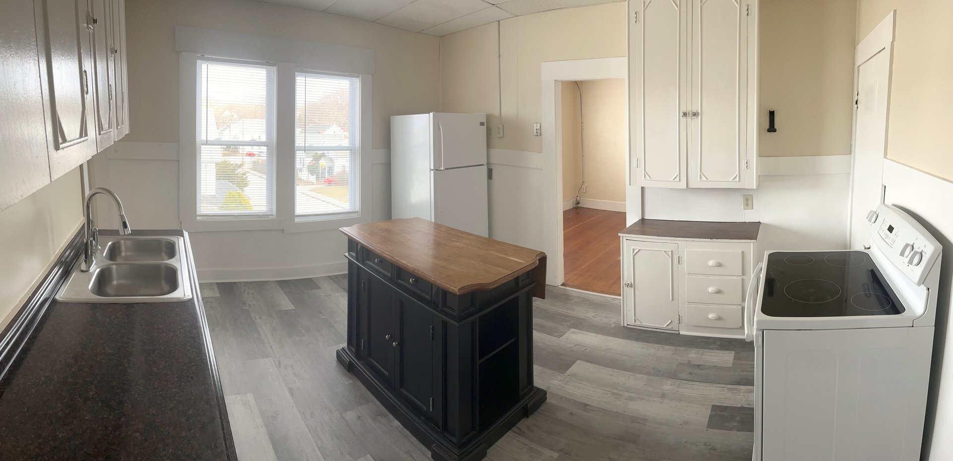 Kitchen — 3 Negus St, Unit 3R