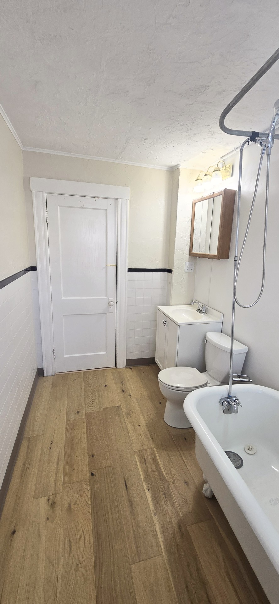 Bathroom — 2208A Providence Rd, Northbridge